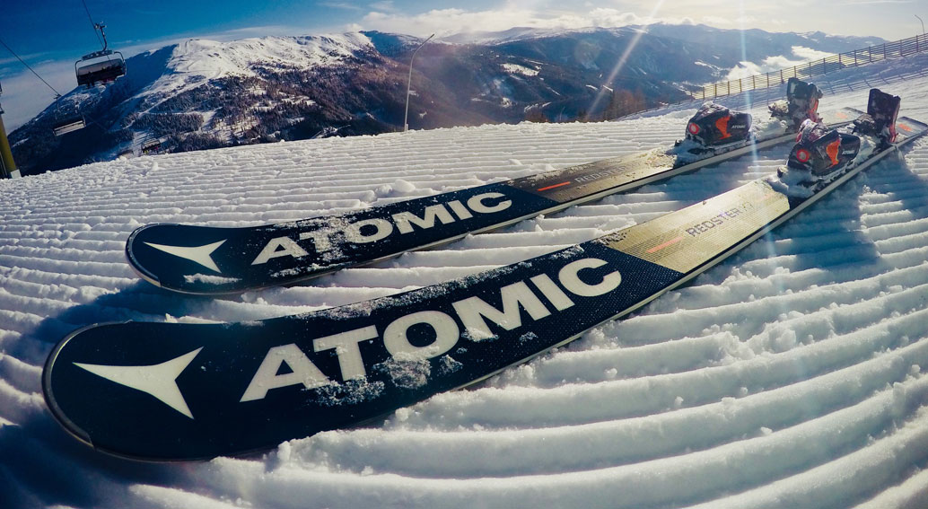 atomic redster x7 skis snow